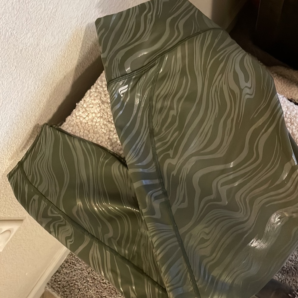 Fabletics leggings size M